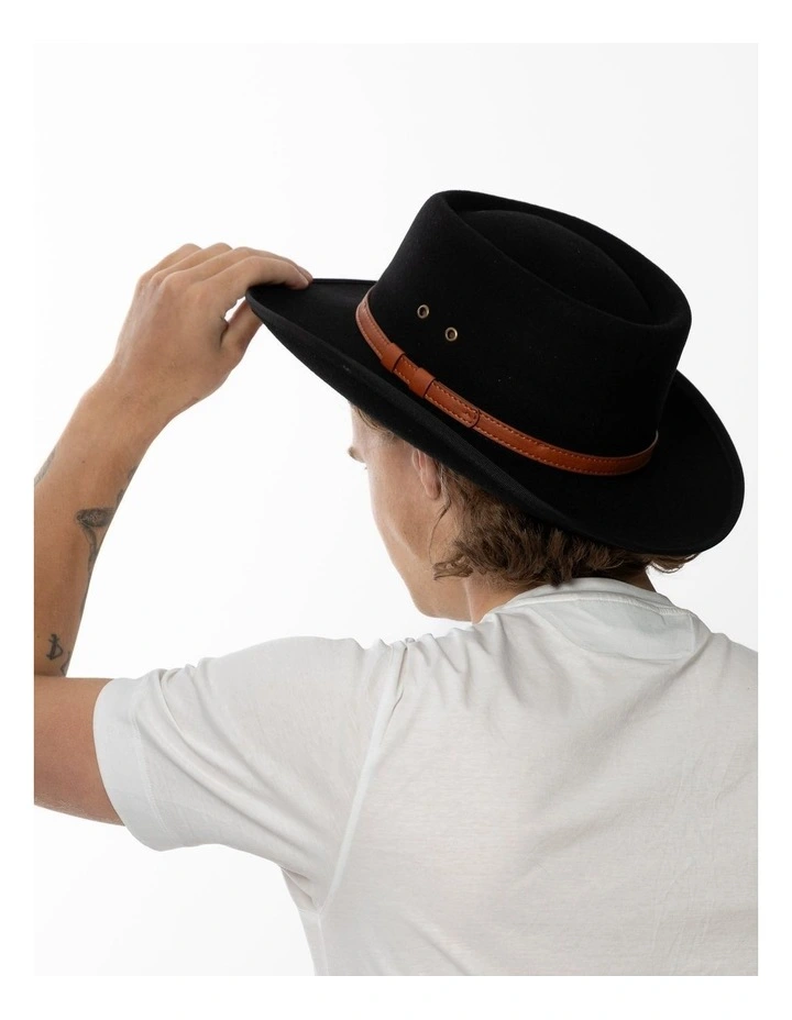 High Plains Hat in Beige