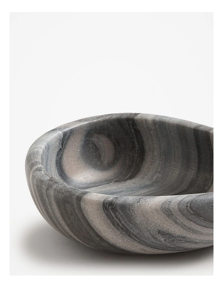 Hast Small Bowl in Charcoal