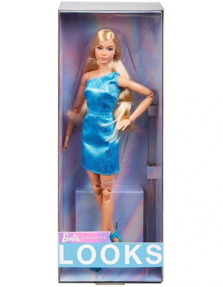 Looks No. 23 Collectible Doll