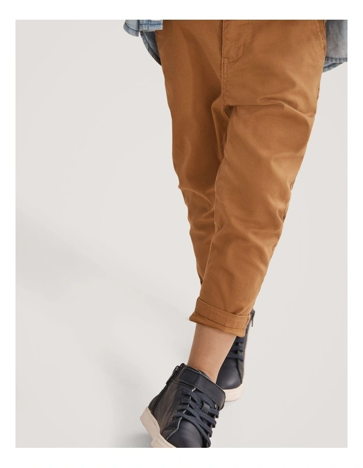 Chino in Acorn