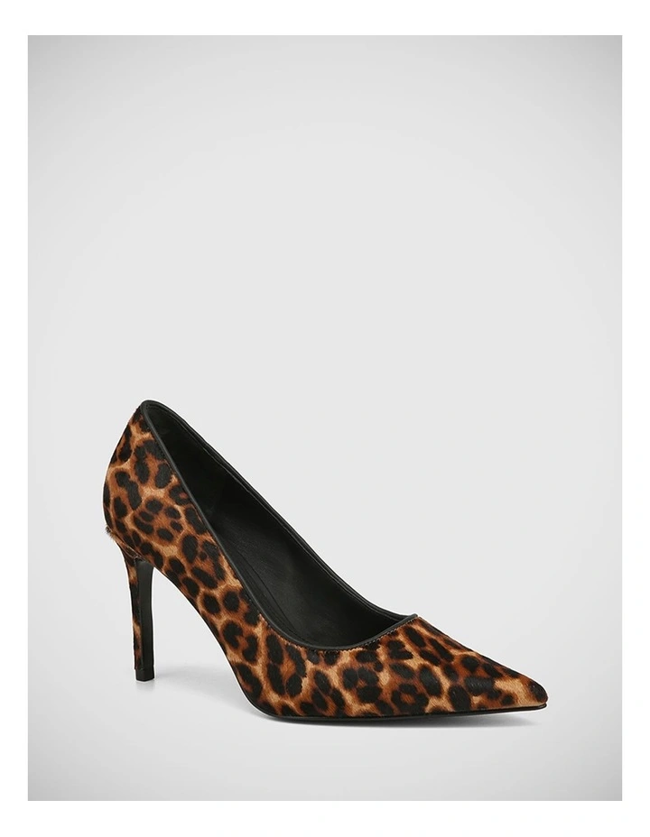 Sky Leather Pump in Cognac Leopard Print