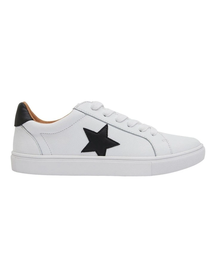Stark Sneakers in White /Black Leather