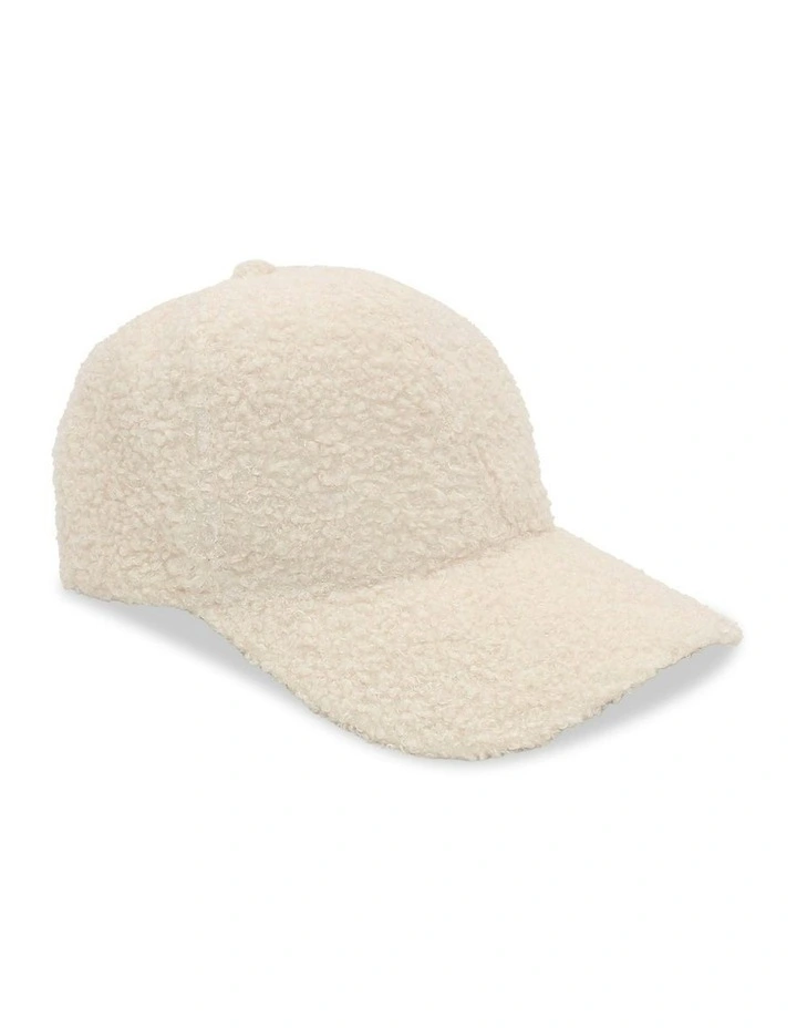 Aimee Cap in Cream