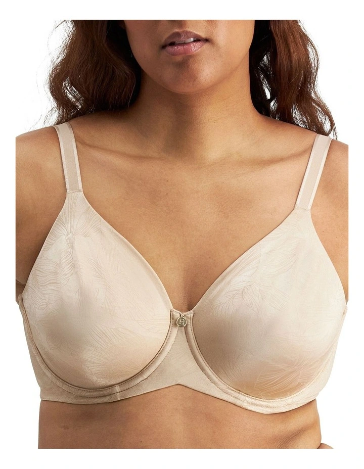 Lift And Shape Underwire Bra in Nude