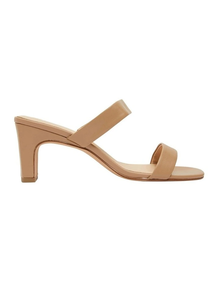 Hepburn Sandals in Camel Leather