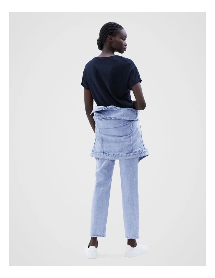 The Classic Dipped Hem Tee in Navy
