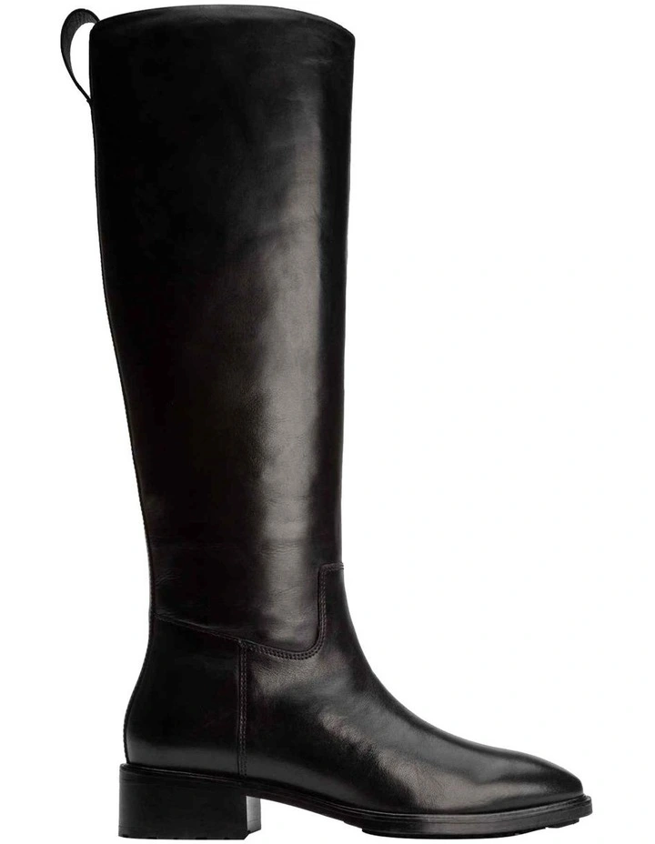 Eleanor Black Como Calf Boots