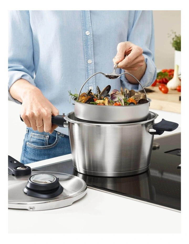 Vitavit Premium Pressure Cooker 18cm/2.5L With Insert
