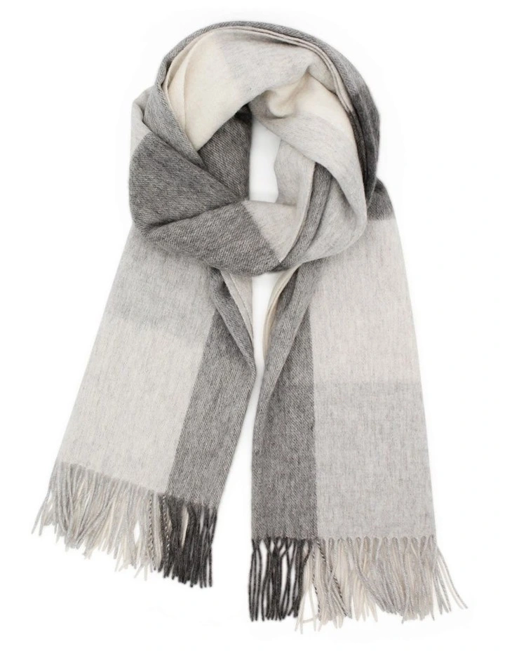 Violeta Wool Scarf in Grey