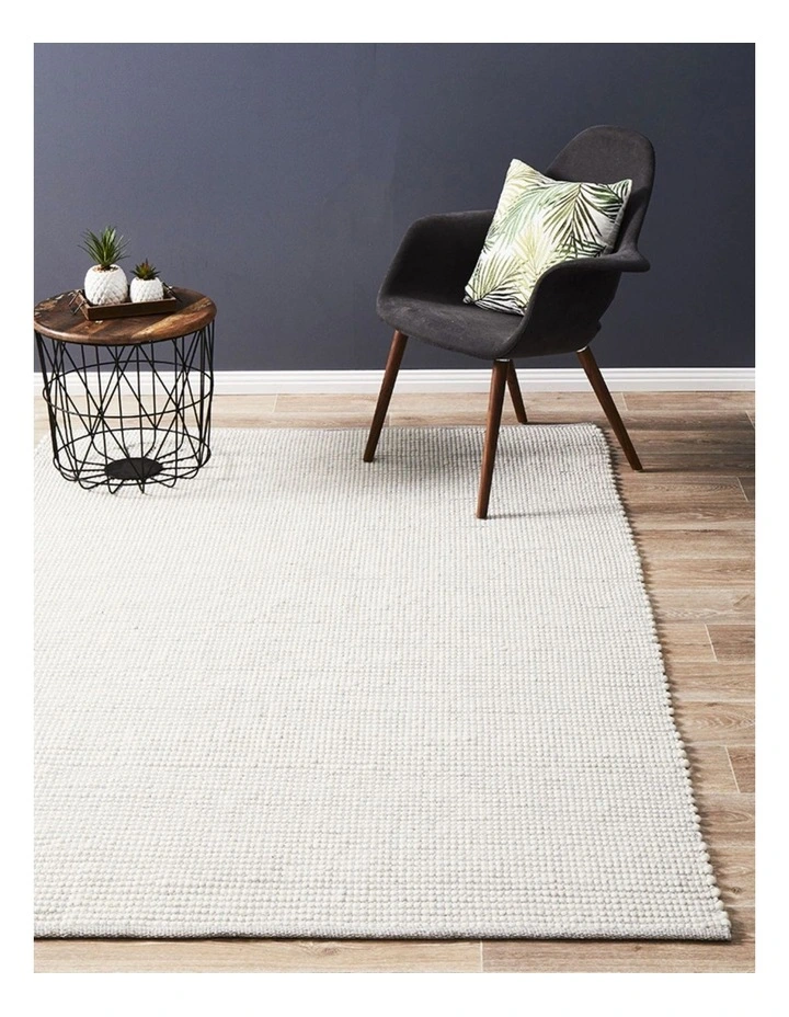 Loft Stunning Wool Rug in Silver