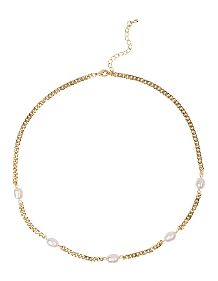 Libby Pearl Necklace in Light Gold