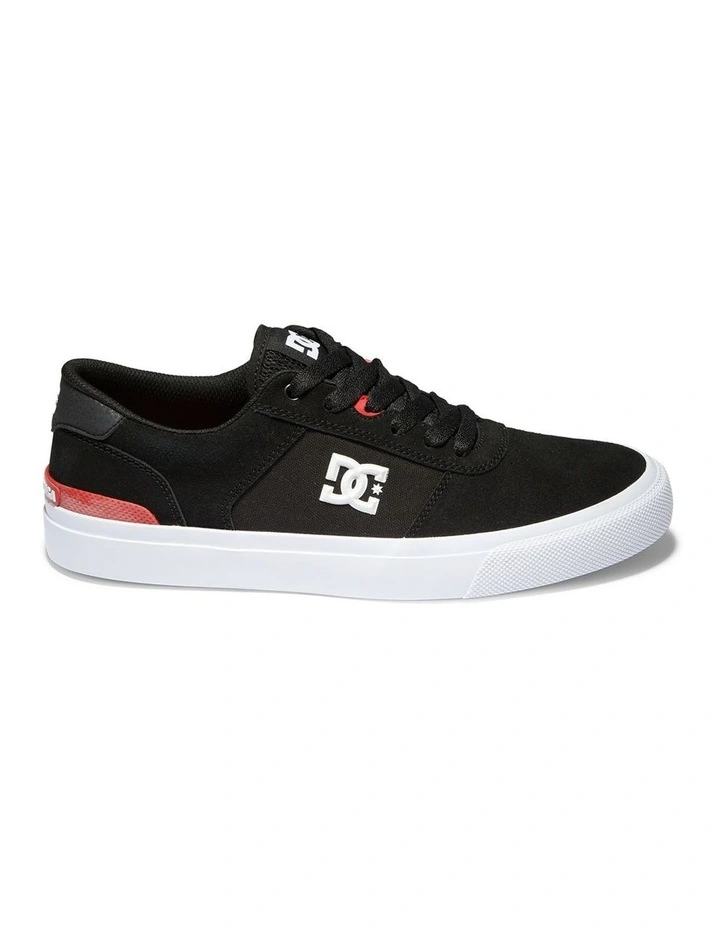 Teknic Skate Shoes in Black
