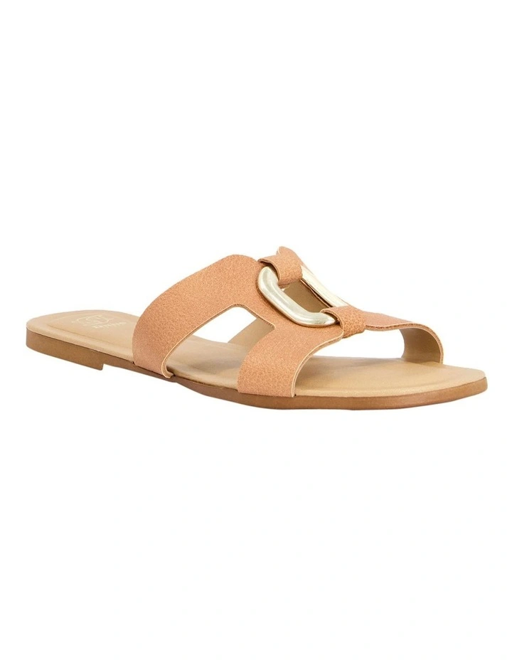 Lolas Sandals in Tan