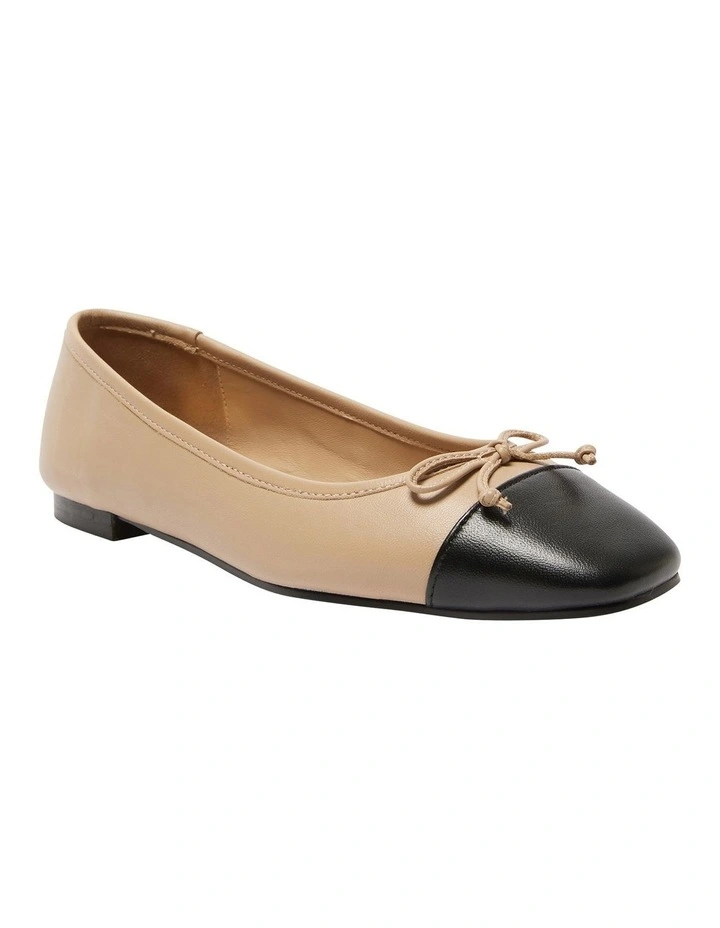 Trella Leather Ballet Flats in Black/Camel