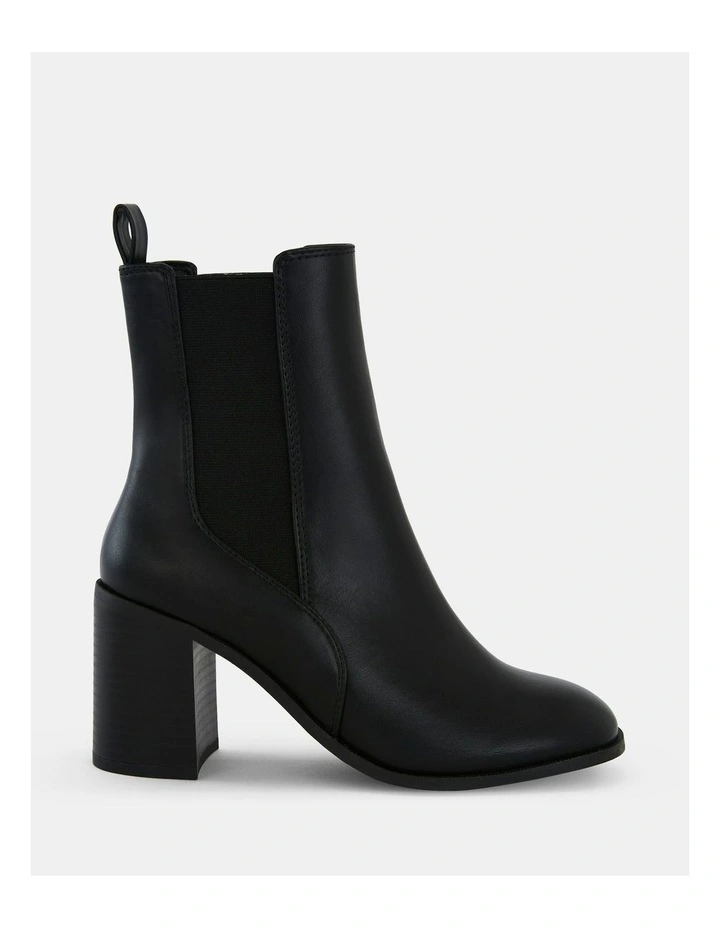 Konnor Ankle Boots in Black