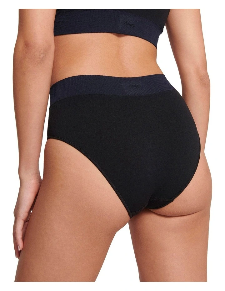 Ever Infused Aloe High Waist in Black