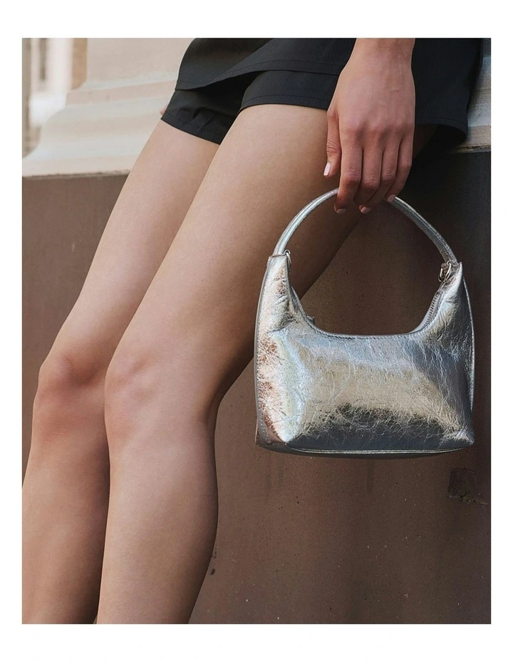 Atlanter Shoulder Bag in Silver