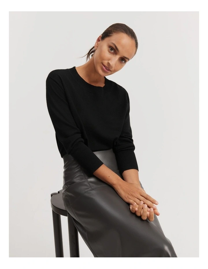 Verified Australian Merino Wool Crew Neck in Black