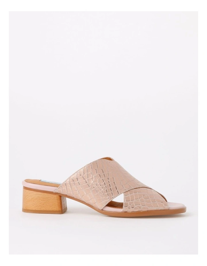 Dina Sandal in Blush Leather
