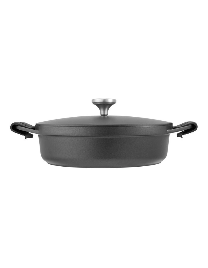 Agile Non-Stick Shallow Casserole 28cm/4L in Black