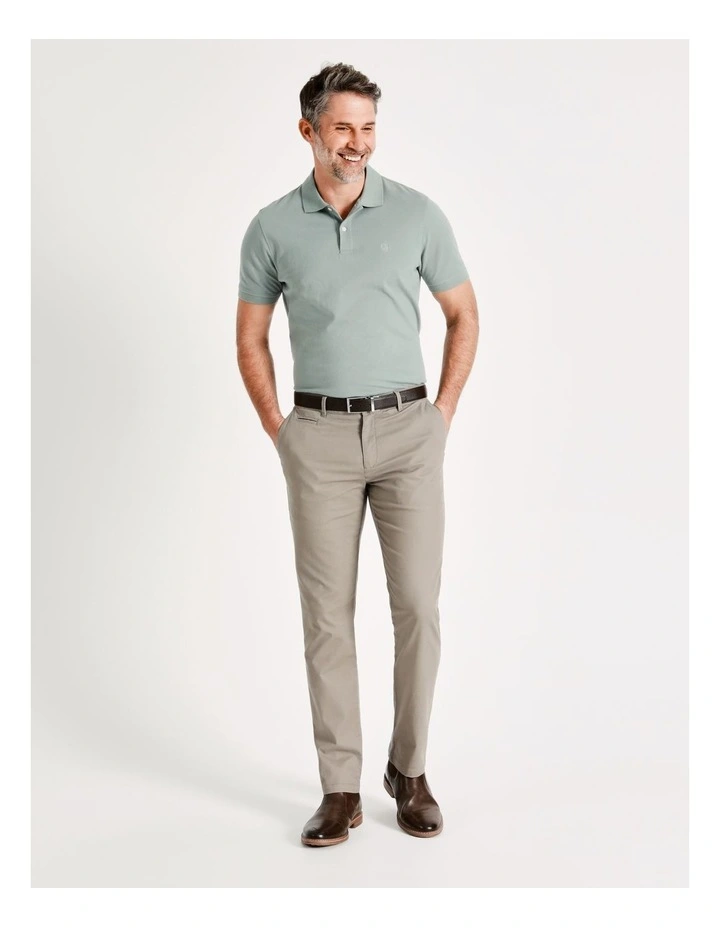 Breckland Stretch Textured Chino Pant in Camel