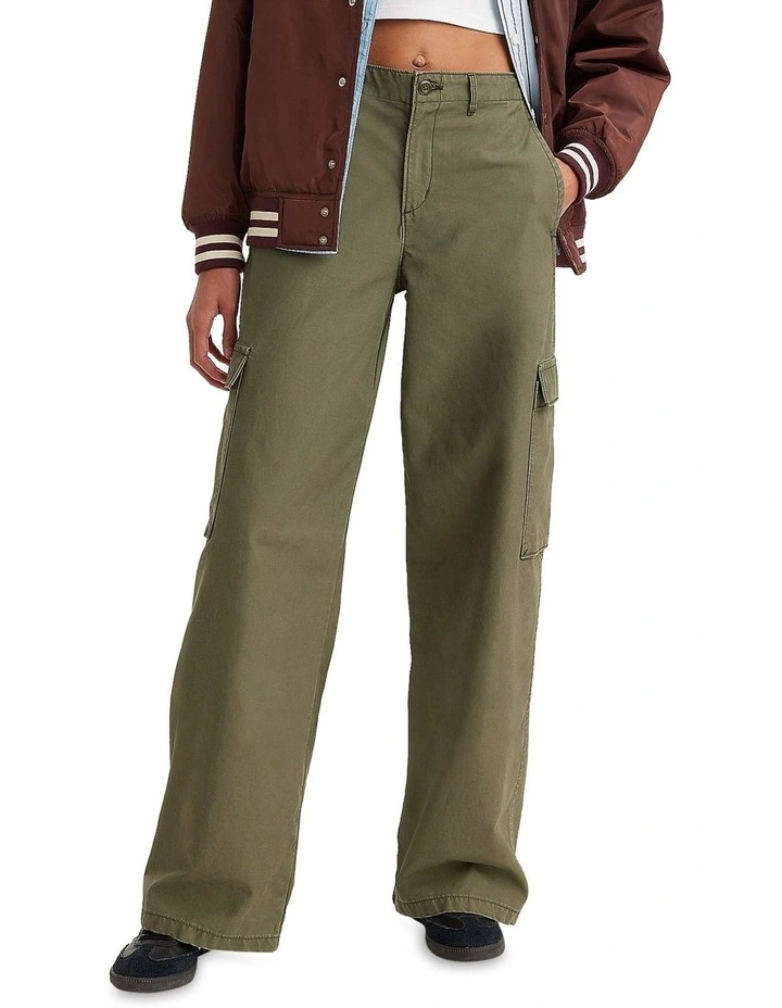 Baggy Cargo Pants in Olive Night