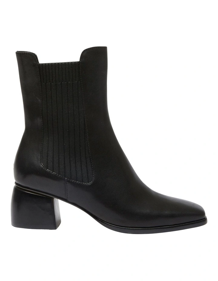 Pedro Boots in Black Leather