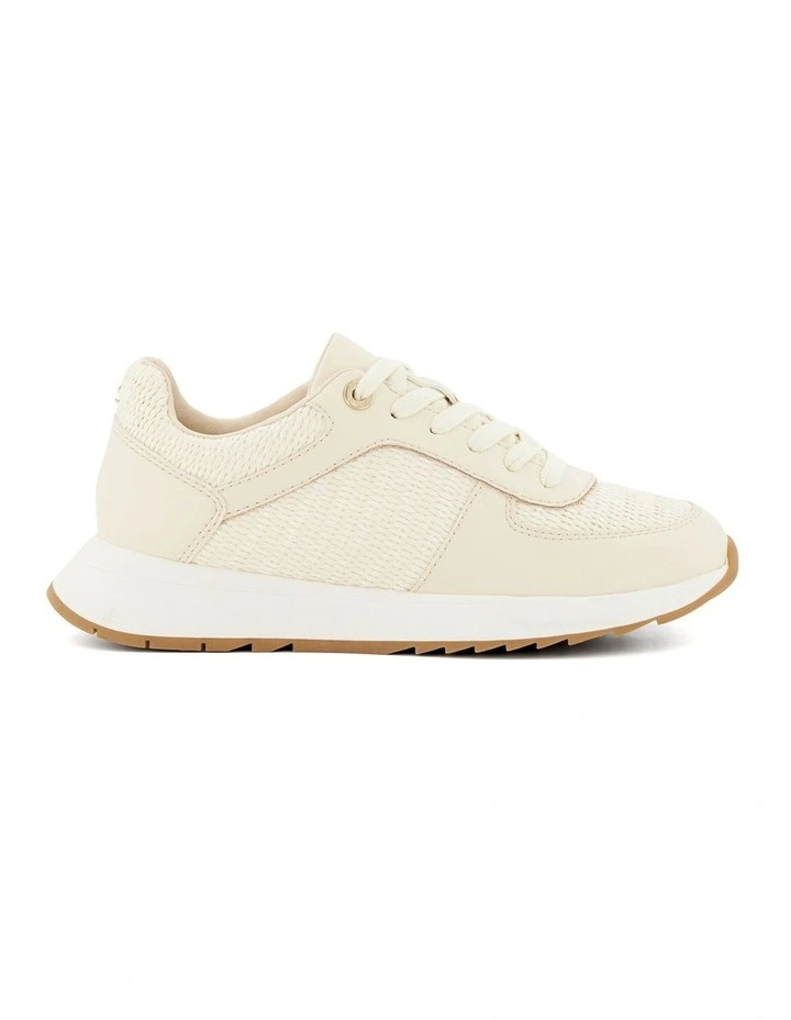 Emelias Casual Sneaker in Ecru