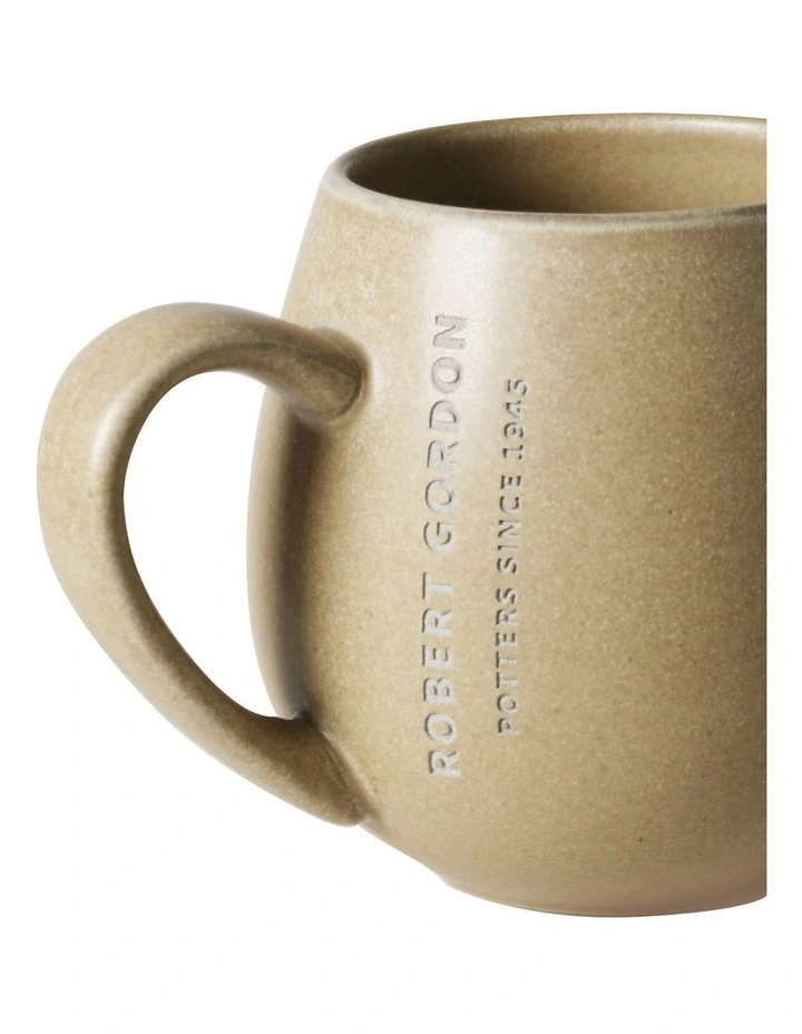 Hug Me Mug in Umber