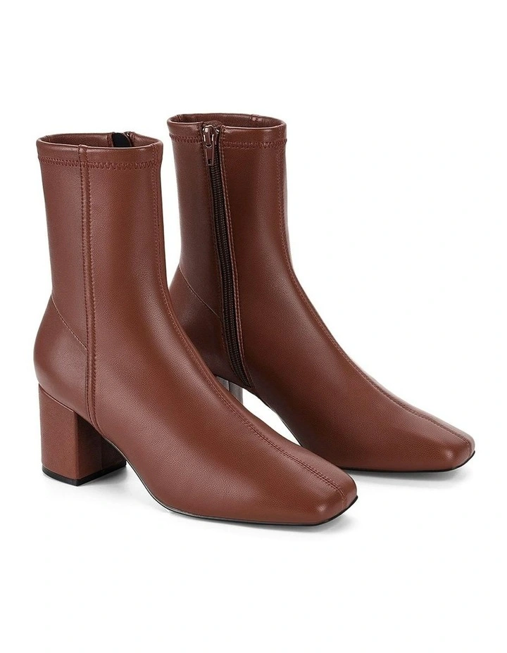 Juan II Sock Boots in Rust