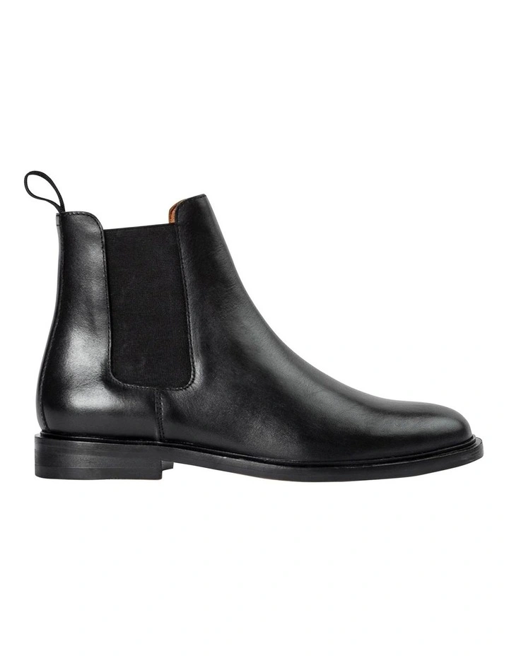 Arctic Black Como Ankle Boots