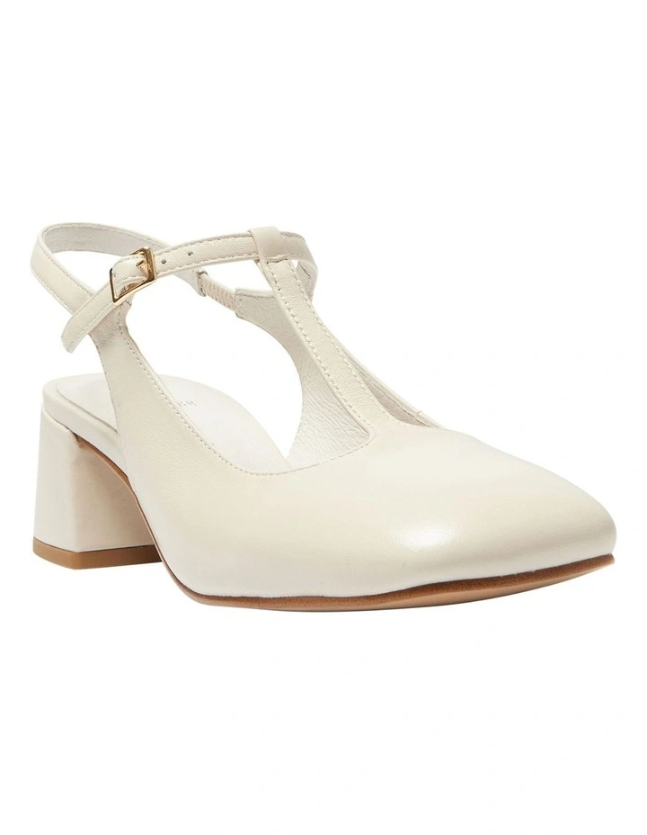 Lotus Heeled Shoes in Ivory Glove