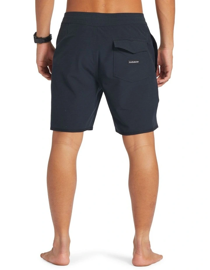 Baja 18" Beachshorts in Black