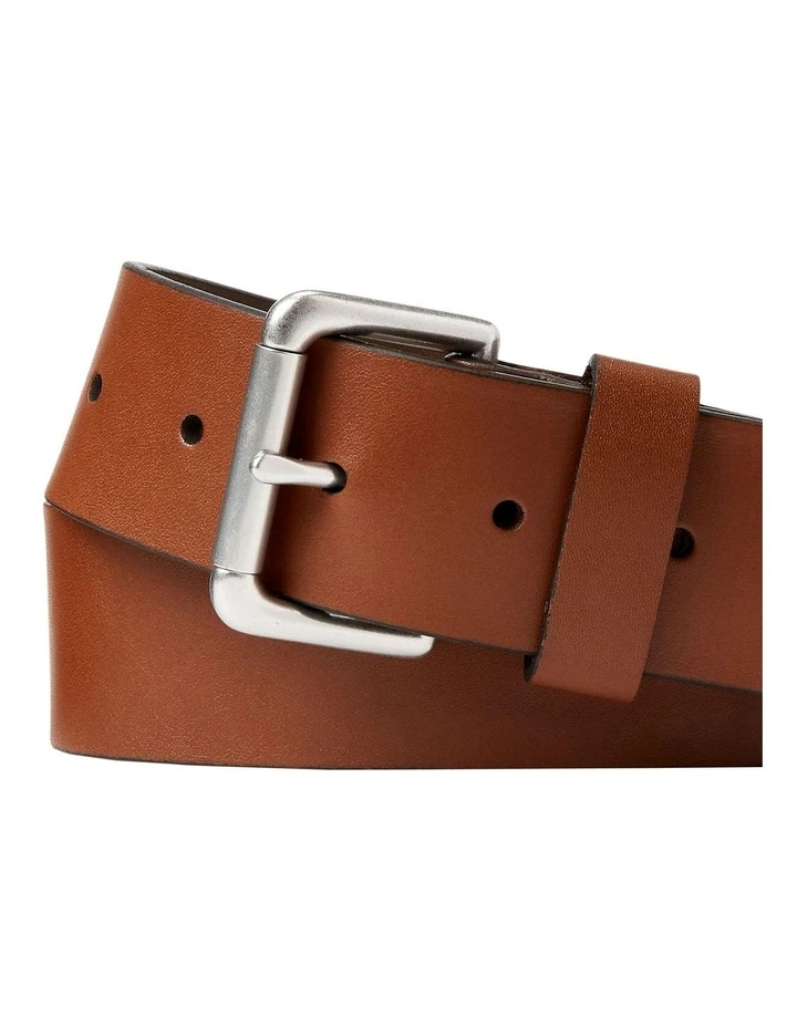 Leather Roller-Buckle Belt in Beige