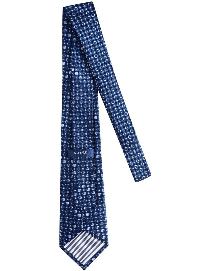 Berry Tie in Navy Sky