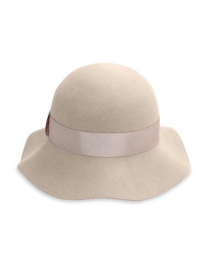 Miah Small Floppy Hat in Beige