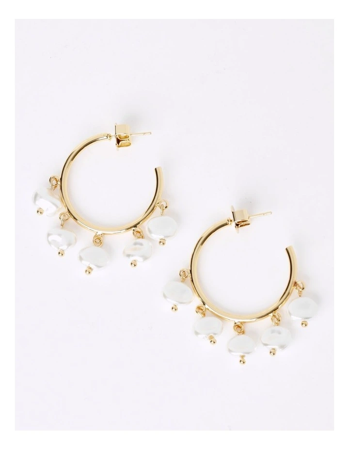 Pearls Earring in Gold