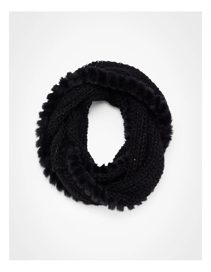 Fur Trim Snood in Black
