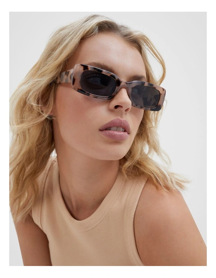 Cannes Rectangular Sunglasses in Multi