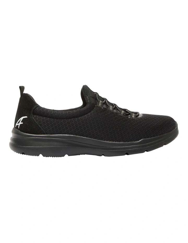 Quattro Sneakers in Black
