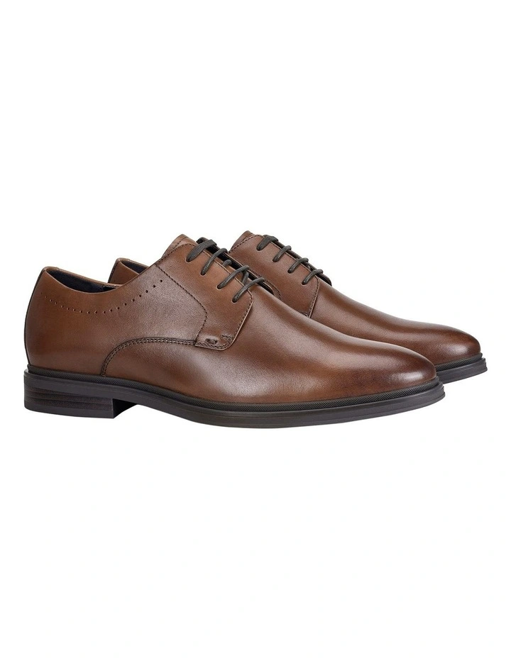 Idylic Lace Up Shoe in Cognac