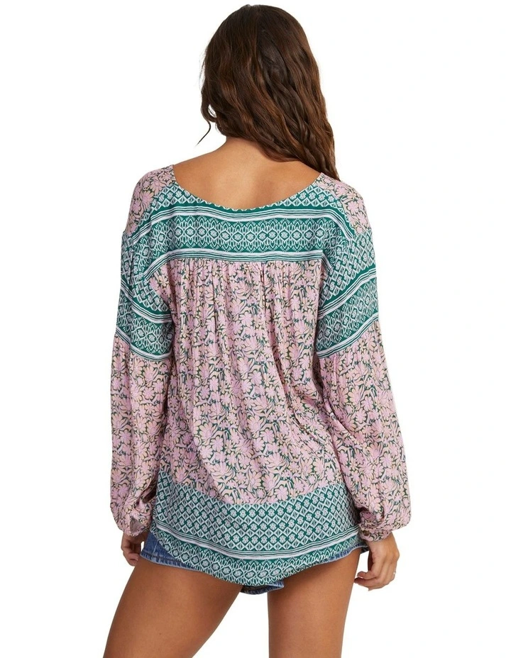 Poolside Plans Long Sleeve Top in Aventurine Free Spirit