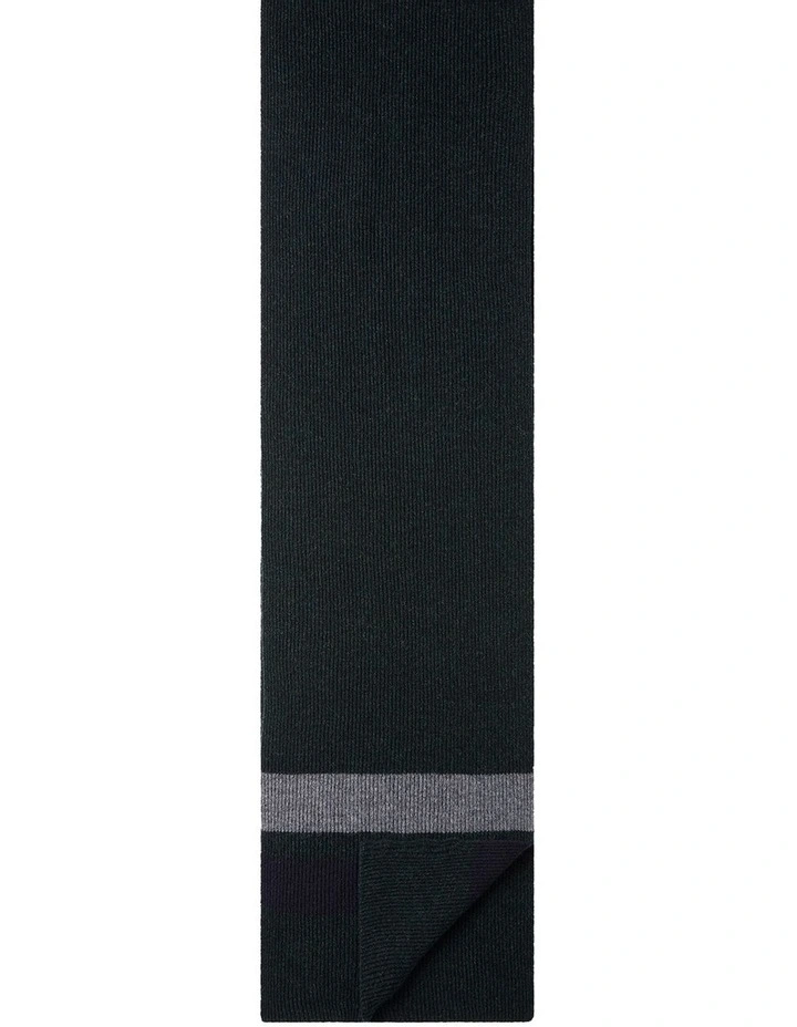 Dangar Scarf in Green