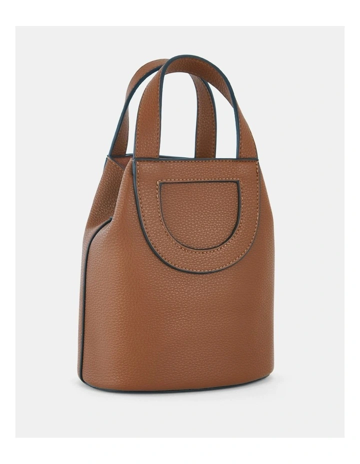 Alessandria Tote Handbag in Caramel