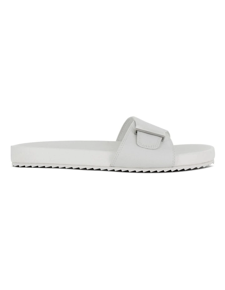 Donna I Flat Sandals in White