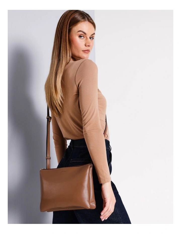 Sasha Crossbody Bag in Brown
