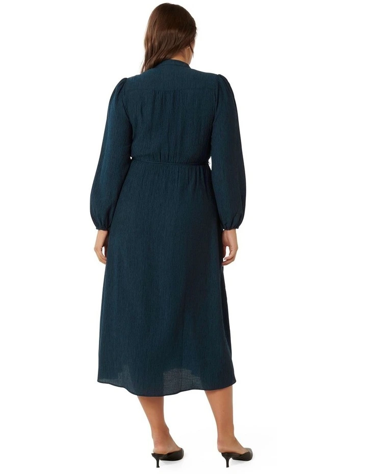 Joanne Long Sleeves Midi Dress in Dark Navy