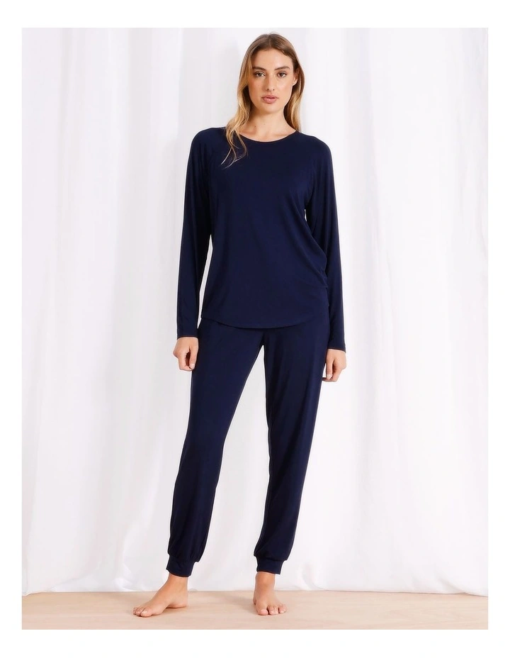 Long Cuffed Pant in Navy