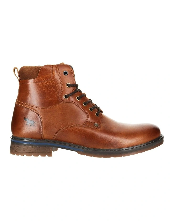 Panama Lace-Up Boots in Camel