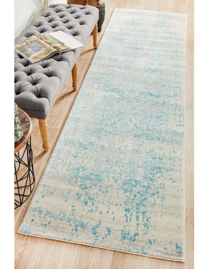 Evoke Glacier Transitional Rug in White/Blue